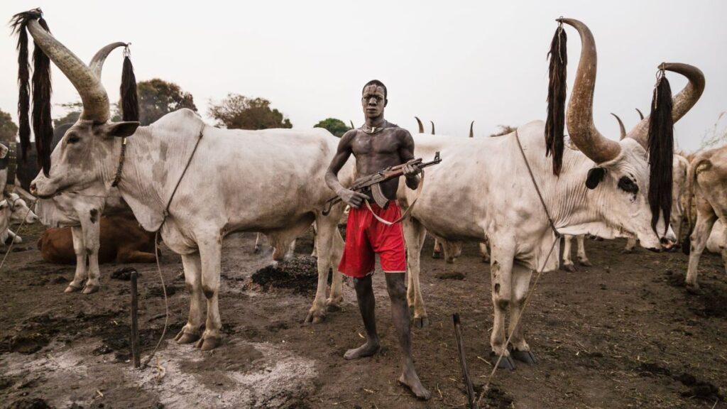 4 days Tour in South Sudan r in Mundari, Cattle Camp Tour.